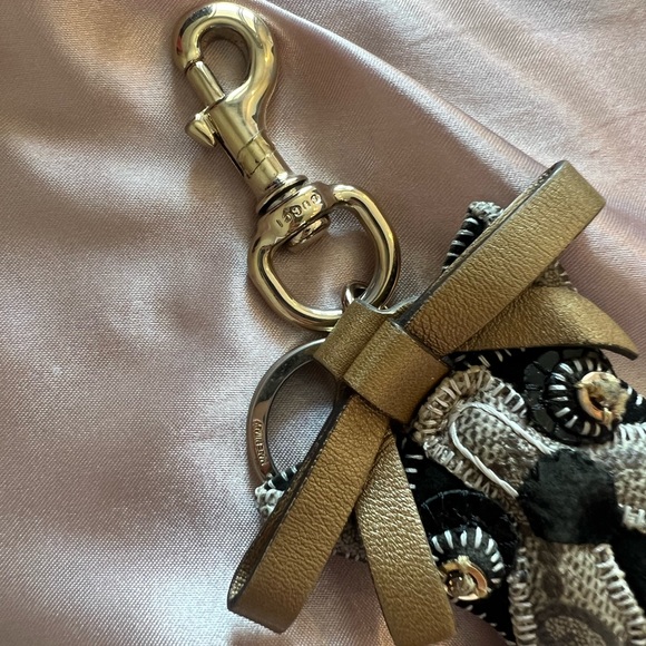 Gucci Monogram Key / Bag Charm - Picture 5 of 5